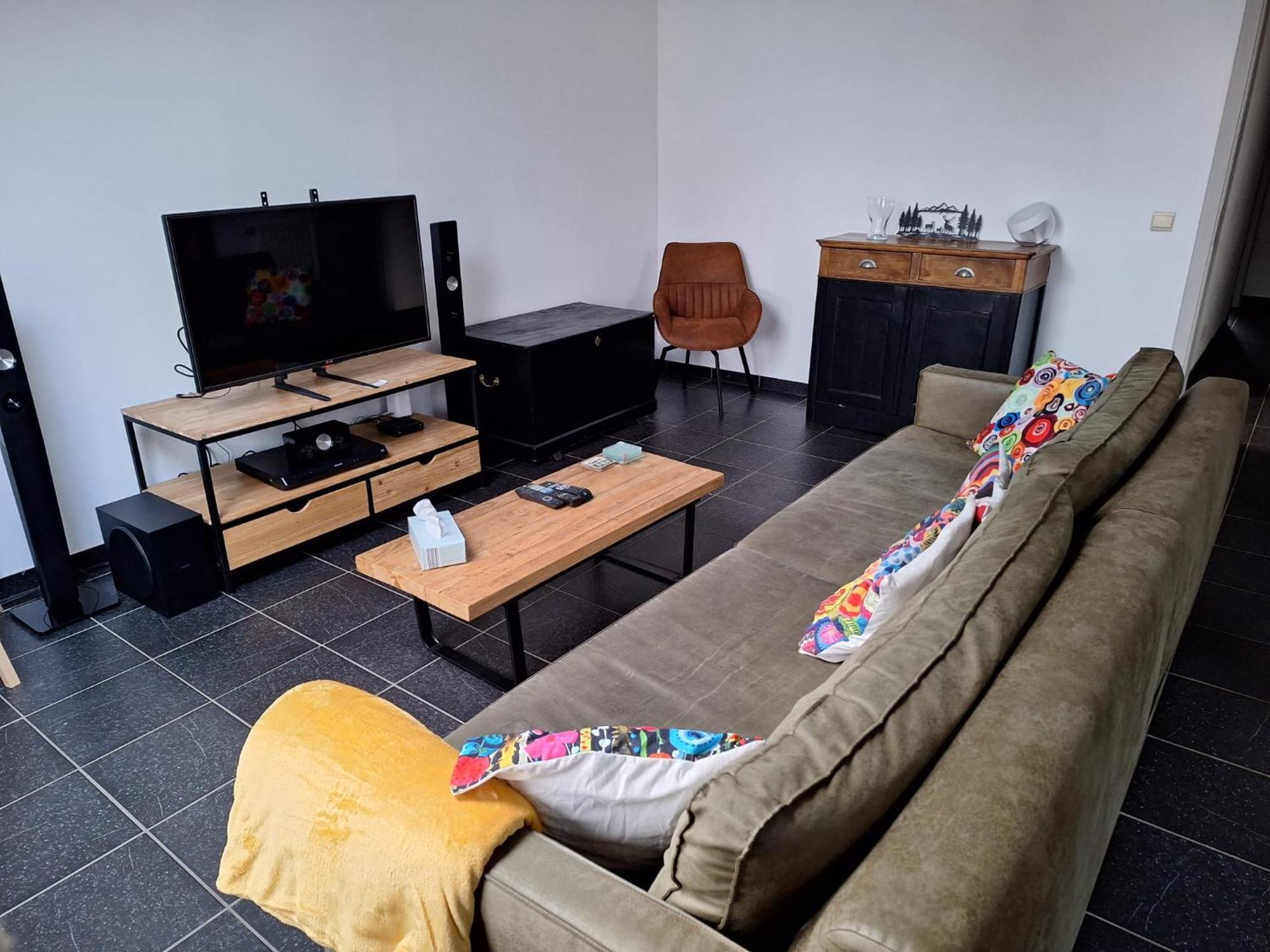 Peace&loft In Old Apartment